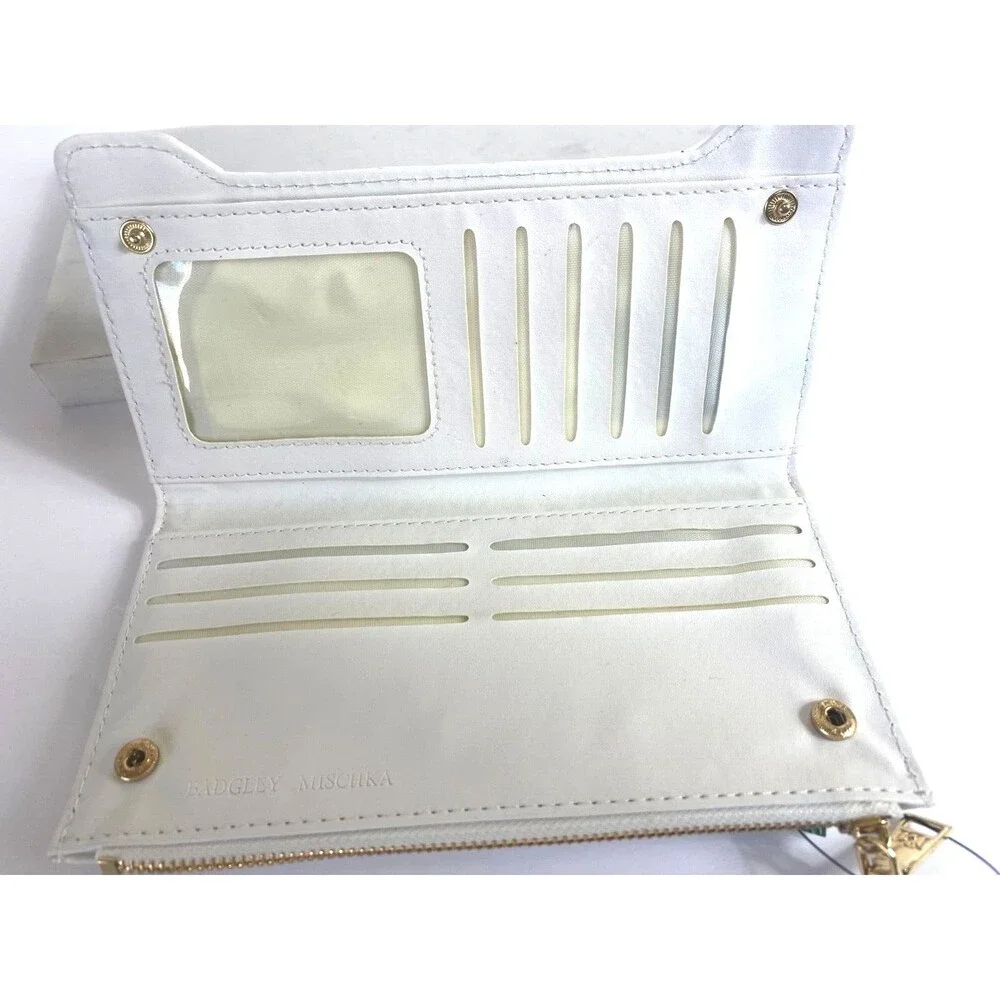 Badgley Mischka Card Wallet WHITE Quilted Zip Coin Purse Snap Designer NWT